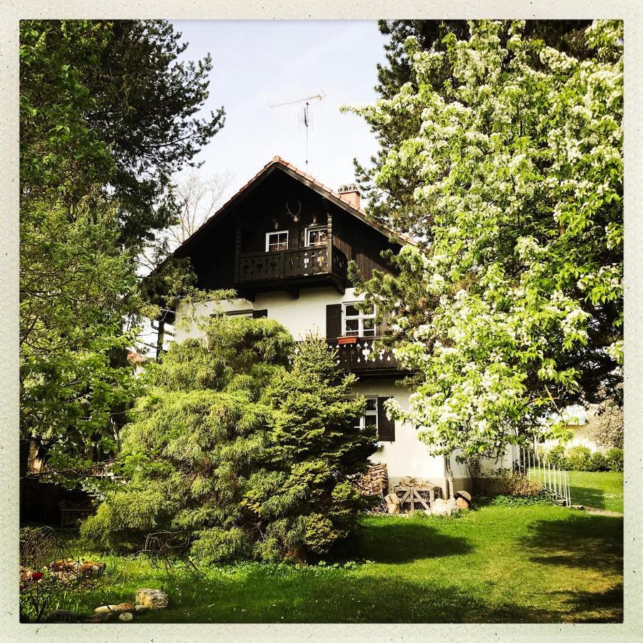 Bed Bike & Breakfast, Zimmer Innerhalb Eines Privathauses Mit Gemeinschaftsbad Inning am Ammersee Dış mekan fotoğraf